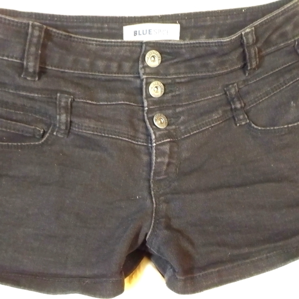 Blue Spice Black shorts 3 Button Stretch 2% Spandex size 3
